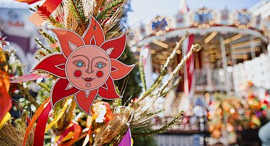 Gastronomi festivali Moskova Maslenitsa 2 Mart'a kadar devam edecek