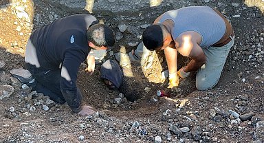 Göçükte boynuna kadar toprak altında kalan işçi, 2 saatte kurtarıldı
