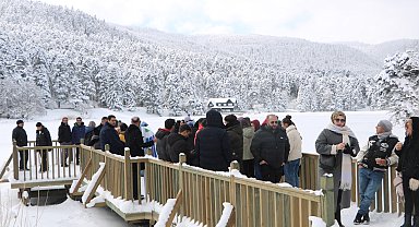 Gölcük Tabiat Parkı'nda hafta sonu yoğunluğu