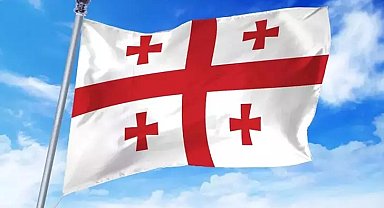 Gürcistan'da parlamentoya gitmeyen bazı muhaliflerin milletvekillikleri düşürüldü