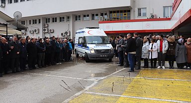 Hemşire Minecan soğuk algınlığı şikayetiyle tedavi gördüğü hastanede yaşamını yitirdi