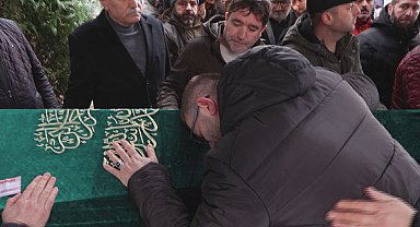 İstanbul - Ankara'da annelerinin bileklerini keserek öldürdüğü 2 çocuk toprağa verildi