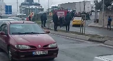 İstanbul- Arnavutköy'de kamyonetin altında kalan motokurye hayatını kaybetti