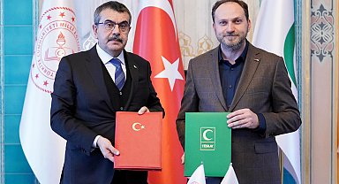 İstanbul- Bakan Tekin: Her açıdan bağımsız bir gençlik için el ele güzel şeyler yapacağız