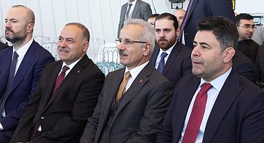 İstanbul- Bakan Uraloğlu: DAB+ teknolojisiyle İstanbul'a 448 yeni radyo frekansı sağlayabileceğiz