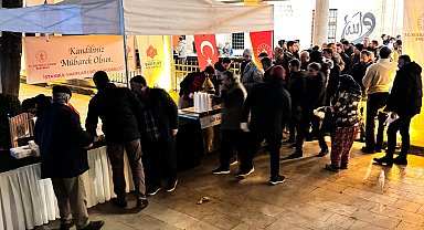 İstanbul - Beraat Kandili'nde camilerde salep ve simit ikramı