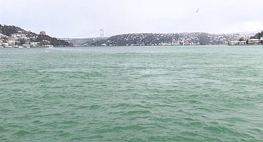 İstanbul- İstanbul Boğazı'nda gemi trafiği askıya alındı Görüntü eklendi