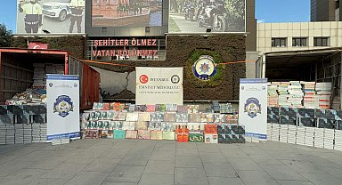 İstanbul- İstanbul'da korsan kitap operasyonu: 94 bin 587 kitap ele geçirildi