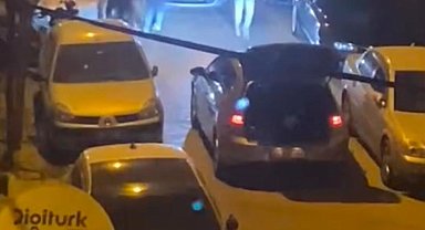İstanbul-İstanbul'da tekme ve yumruklu trafik kavgaları kamerada