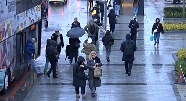İstanbul- İstanbul'da yağmur etkili oluyor Ek bilgi ve görüntüyle