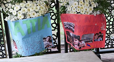 İstanbul - Kadıköy'de bıçaklı saldırıda hayatını kaybeden İtalyan şefin oğlu son yolculuğuna uğurlandı