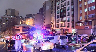 İstanbul - Kağıthane'de ev yangını Ek görüntü - Geniş Haber