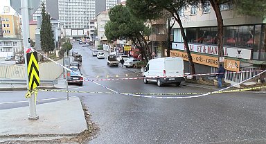 İstanbul - Tuzla'da tahliye edilen 4 katlı bina belediye ekipleri tarafından mühürlendi