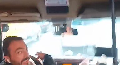 İstanbul-Ümraniye'de iki minibüs şoförü yarıştı; hamile yolcu 'stres yüzünden doğuracağım' diyerek indi