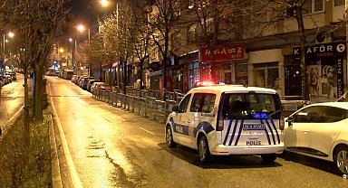 İstanbul- Üsküdar'da istinat duvarı kaydı: 4 katlı 2 bina boşaltıldı