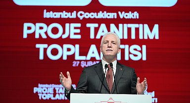 İstanbul - Vali Gül: Ne Türkiye birincisi olan ne de okuldan kopan çocuklarımızı yok sayabiliriz