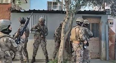 İzmir ve Manisa'da FETÖ operasyonu: 10 gözaltı