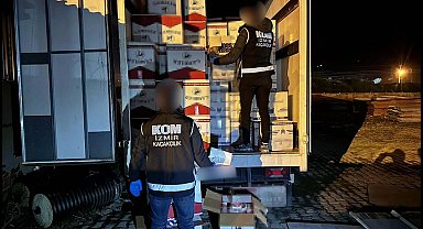 İzmir'de tütün kaçakçılığına 5 gözaltı