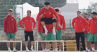 Karşıyaka geçmişe sünger çekecek