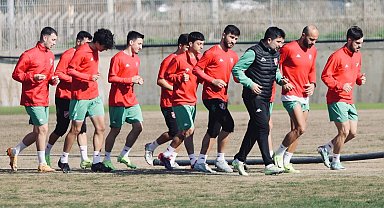 Karşıyaka'yı boykot gerdi