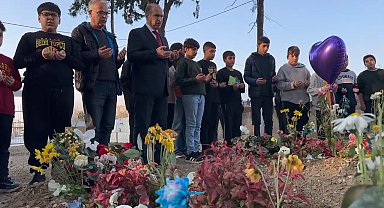 Kartalkaya'daki otel yangınında ölen Doğan ailesi, okulların açıldığı ilk gün mezarları başında anıldı