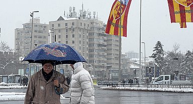 Kayseri'de kar yağışı