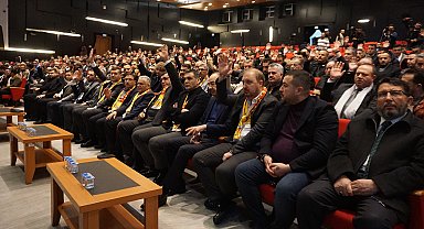 Kayserispor'da Nurettin Açıkalın güven tazeledi