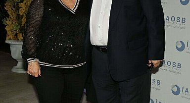 Kazada ölen iş insanı ile eşi, son yolculuğuna uğurlandı