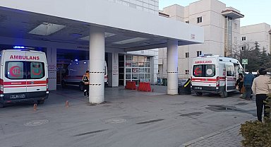 Kırıkkale'de 1 öğretmen ve 28 öğrenci, gıda zehirlenmesi şüphesiyle hastaneye kaldırıldı