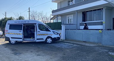 Komşusunu tabancayla yaraladı