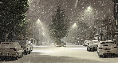 Kütahya, karla beyaza büründü