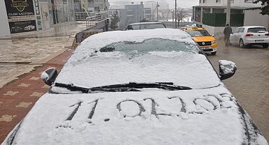 Mardin'de kar yağışı