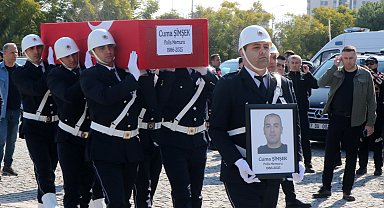 Motosiklet kazasında hayatını kaybeden polis memuru için tören