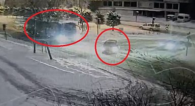 Nevşehir'de yolcu otobüsü ile otomobilin çarpışması kamerada