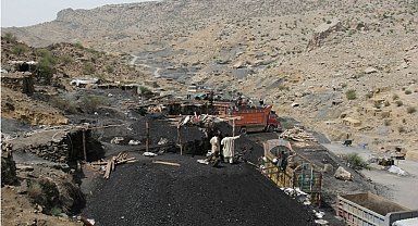 Pakistan'da maden ocağında patlama: 10 ölü