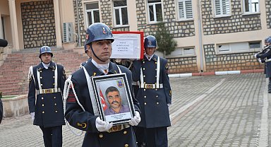 Pençe-Kilit Operasyonu bölgesinde kalp krizi geçiren güvenlik korucusu toprağa verildi