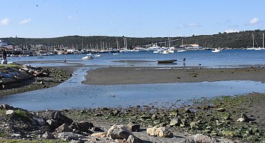 Prof. Dr. Yaşar: İzmir'de deniz çekilmesinin depremlerle ilgisi yok