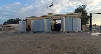 Refah Sınır Kapısı yaralıların tahliyesi için açıldı