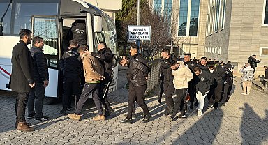 Samsun merkezli 5 ilde silahlı suç örgütü operasyonunda 37 şüpheli, adliyede