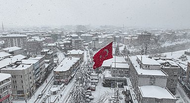 Samsun'da okullar yarın tatil edildi