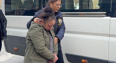 Sevgilisini otomobilde bıçaklayarak öldürdü