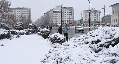 Sivas'ta kar yağışı