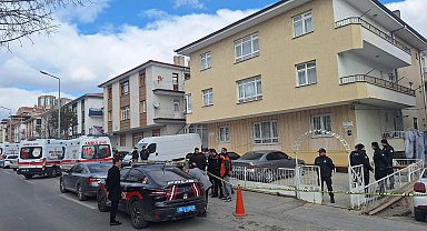 Şizofreni hastası anne, çocuklarının bileklerini kesti; 2 ölü, 1 yaralı