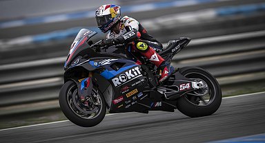 Son şampiyon Toprak Razgatlıoğlu, yine şampiyonluk hedefiyle piste çıkıyor