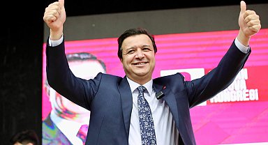 SP Genel Başkanı Arıkan: İktidarın dış politikayla alakalı 'U' dönüşlerinden yorulduk