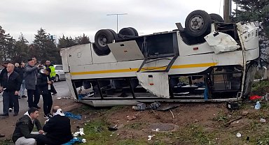 Tekirdağ'da fabrika işçilerinin taşındığı servis midibüsü takla attı; 25 yaralı