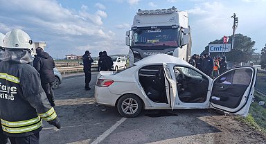 Tekirdağ'da TIR ile otomobil çarpıştı: 1 ölü, 2 yaralı