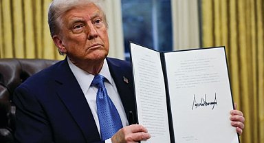 Trump, UCM'ye yaptırım öngören kararnameyi imzaladı