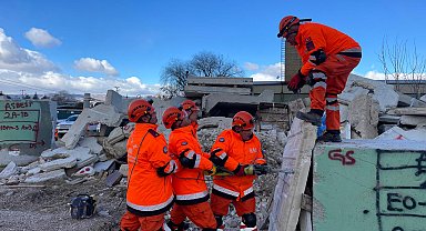 TSK İnsani Yardım Tugayı'ndan arama kurtarma tatbikatı
