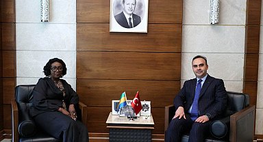 Türkiye ve Gabon arasında, teknoloji çalışmalarını güçlendirecek imza
